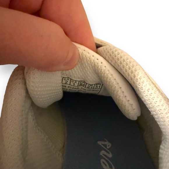 Skechers Kid's Glimmer Kicks School Struts Slip On Hook & Loop Sneakers … - Picture 10 of 12